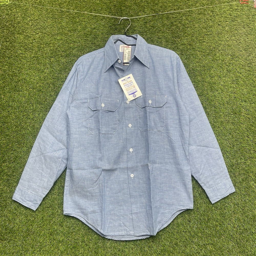 Vintage Fieldmaster Chambray Shirt Mens Medium USA Made Blue Button Up NWT